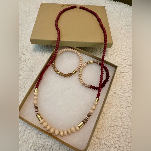 31 Bits Jewelry - 31 Bits Jewelry Set – Necklace + 2 Bracelets | Wine & Gold